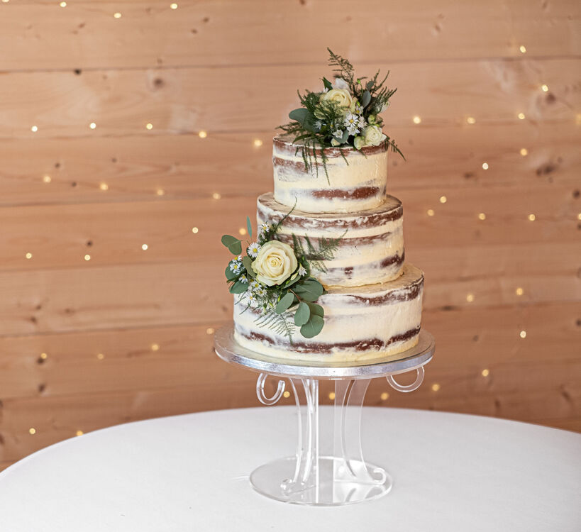 Scroll Design Clear Acrylic Wedding Cake Stand